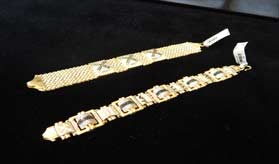 Best designer collection of gold bracelet jewellery in Bhiwandi, Thane and Mumbai