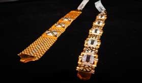Best designer collection of gold bracelet jewellery in Bhiwandi, Thane and Mumbai