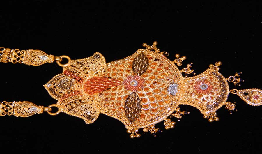 Best designer collection of gold mangalsutra jewellery in Bhiwandi, Thane and Mumbai